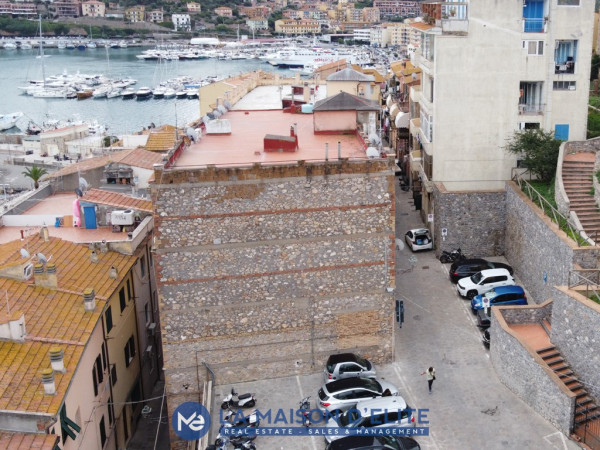 Featured image 3